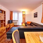 Basic Hotel Arosa