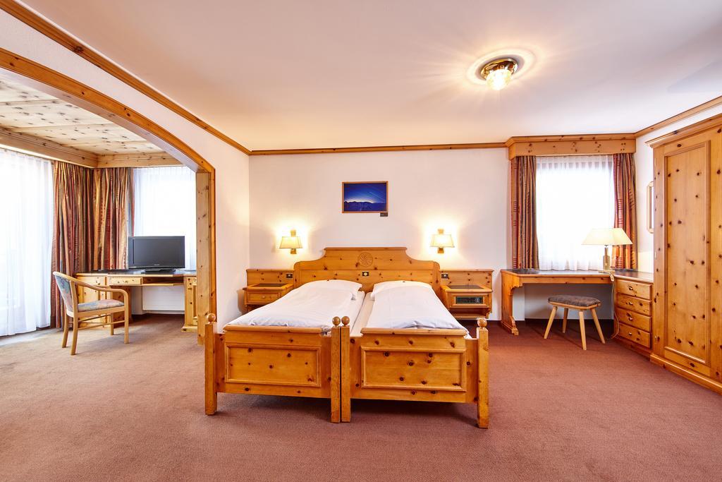 Basic Hotel Arosa 2* Arosa