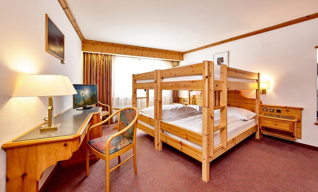 Basic Hotel Arosa 2* Arosa