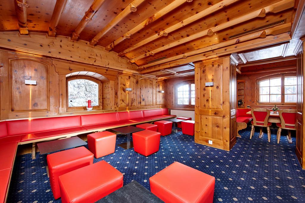 Basic Hotel Arosa 2*