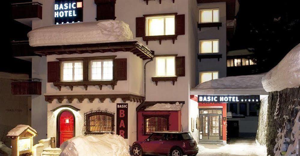Basic Hotel Arosa 2*